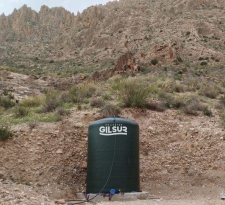 Depósitos verticales con base plana